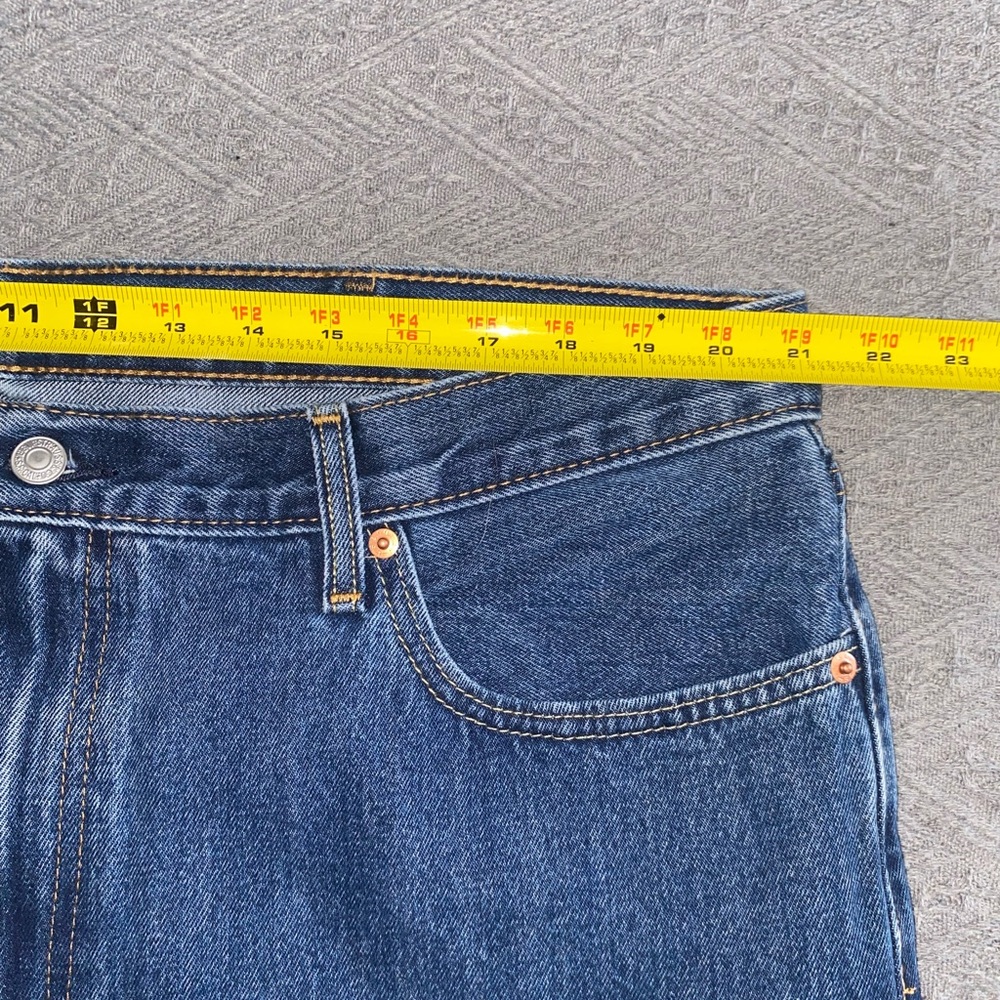 Levi's 550 | Men's Straight Blue Jeans size W42 L 30 - Picture 6 of 9